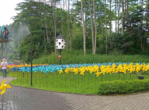 Keindahan Taman Buatan di Cimory Dairyland Farm